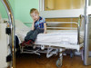 В детской больнице Челябинска у родителей требуют деньги "за проживание"