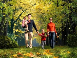 Прогулки с родителями в лес