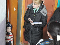 В Минобрнауки прислушались к общественности: изымать детей из семей будут только в крайних случаях